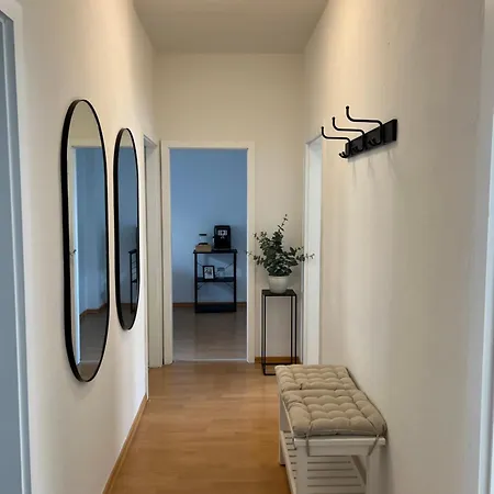 Neu - Innenstadtsuite Fuer 4 Mit Parkplatz Daire Schwerin (Mecklenburg-Vorpommern)